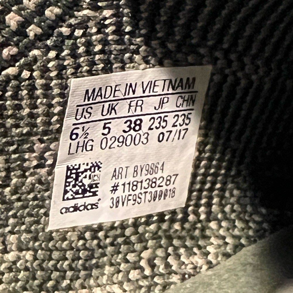 Adidas NMD R1 Primeknit “Green Glitch Camo” - Picture 8 of 11